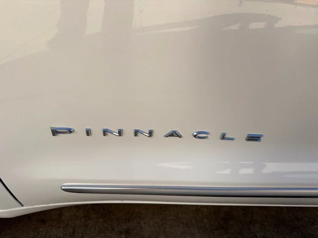 New 2027 White Chrysler Pinnacle image 9