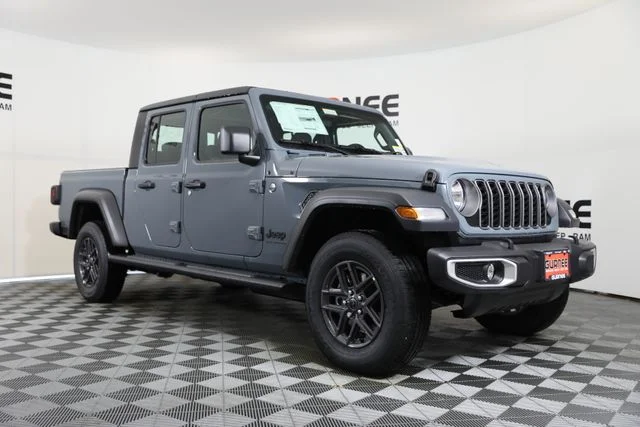 2026 Jeep Gladiator Sport Auto's photo