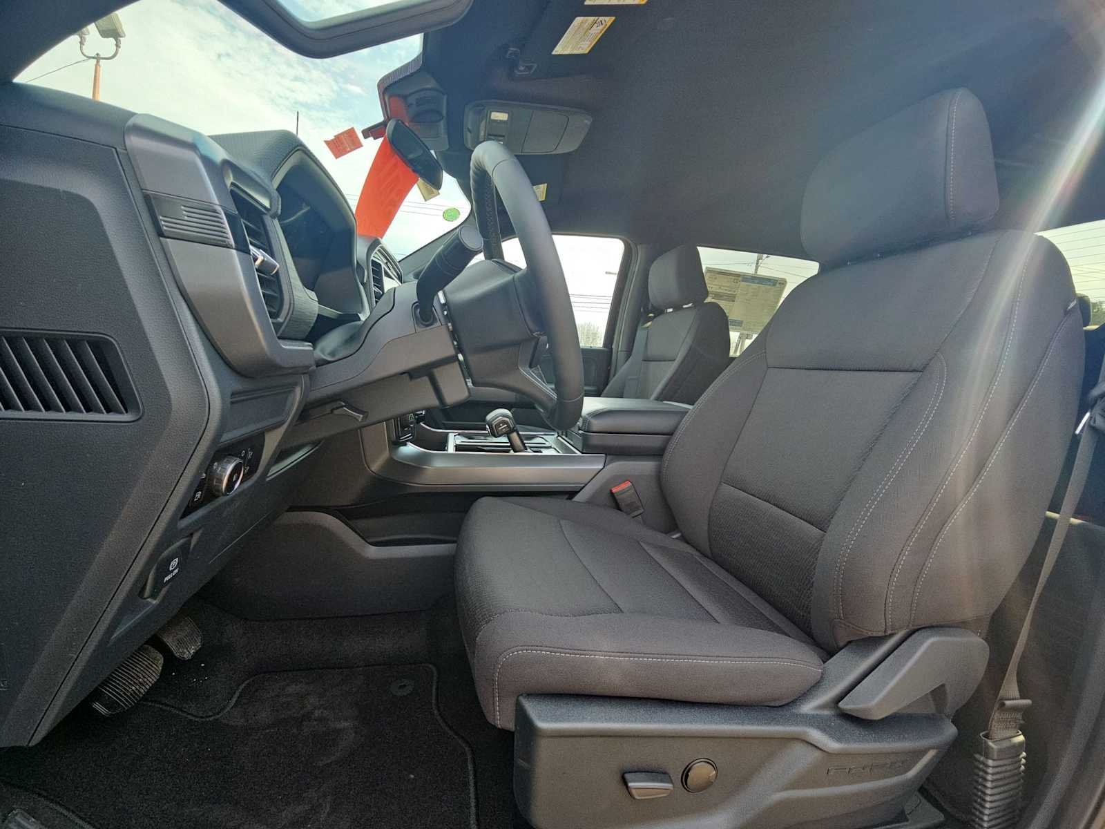 New 2026 Antimatter Blue Metallic Ford XLT image 12