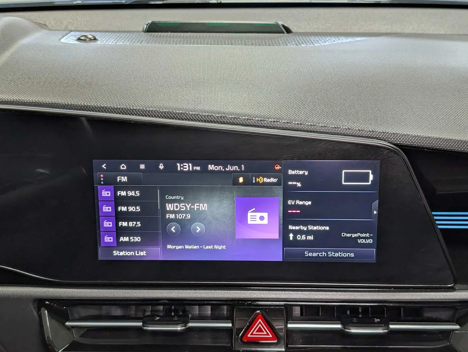 Used 2023 Mineral Blue Kia SX Touring image 21