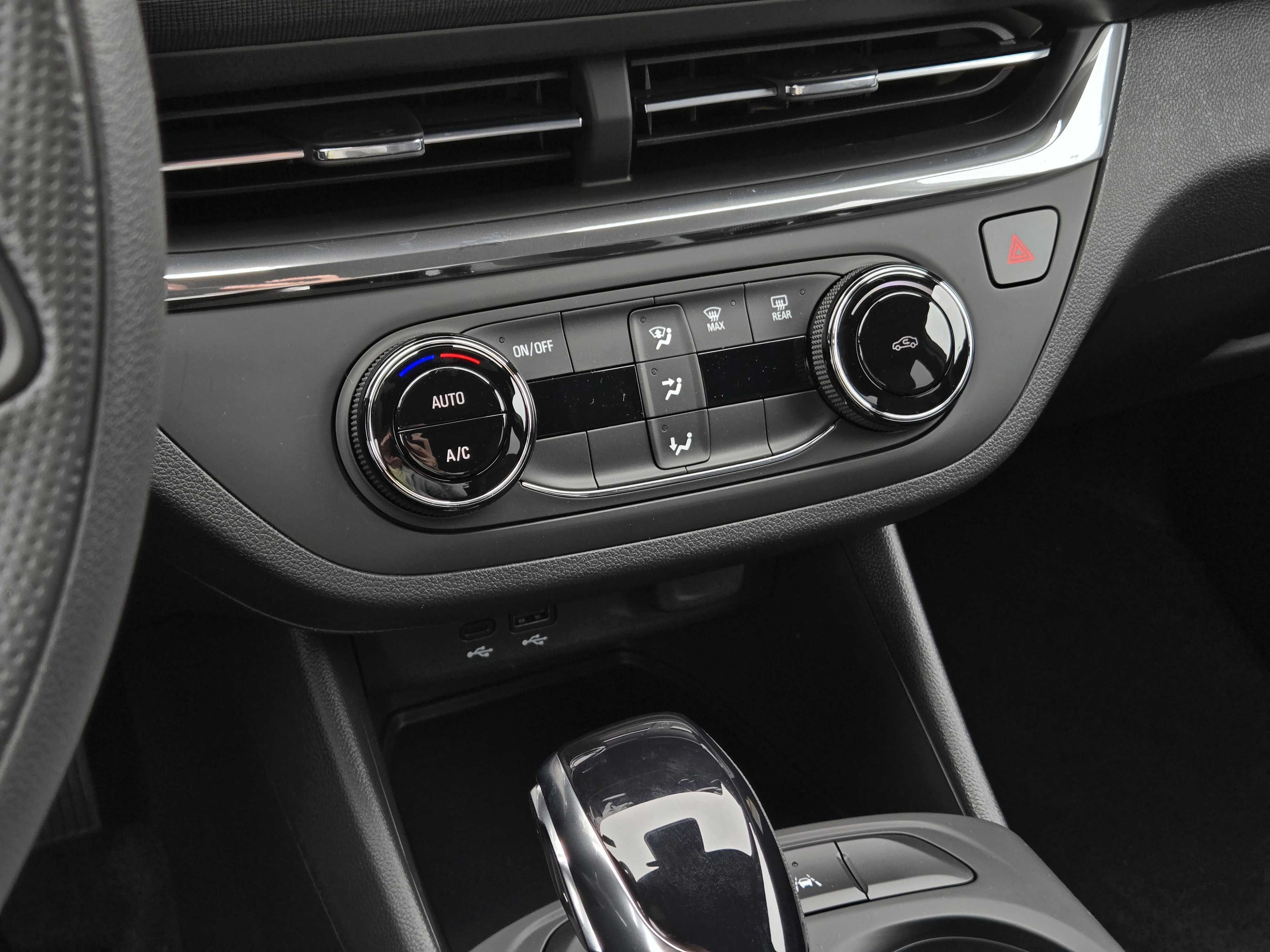 New 2026 Ocean Blue Metallic Buick Preferred image 12