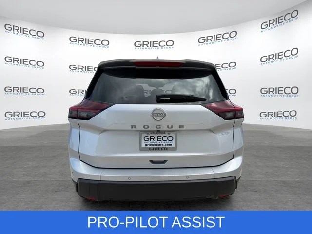 Used 2025 Silver Nissan SV image 6