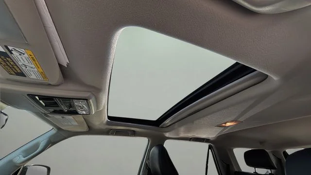 Used 2022 Gray Toyota Limited image 19