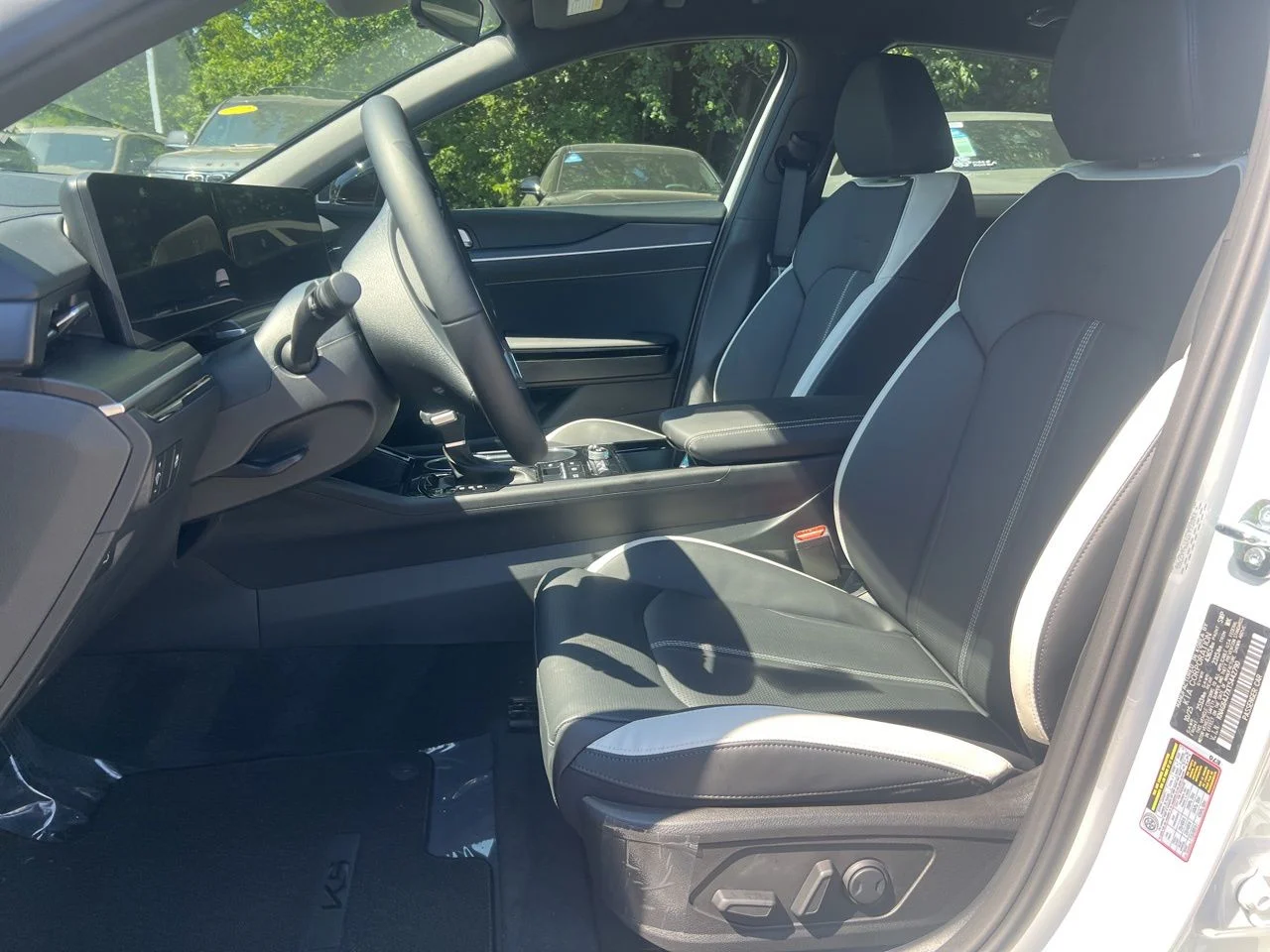 Used 2026 White Kia GT-Line image 16
