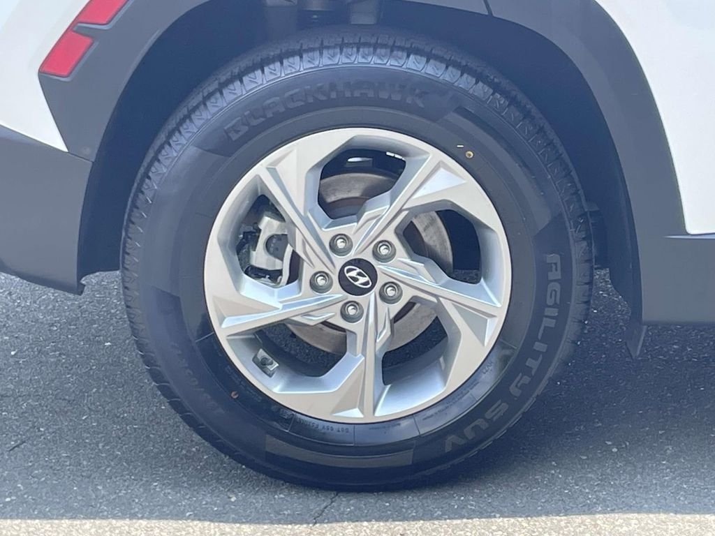 Used 2022 Gray Hyundai SEL image 8
