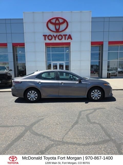 Used 2021 Gray Toyota LE image 6