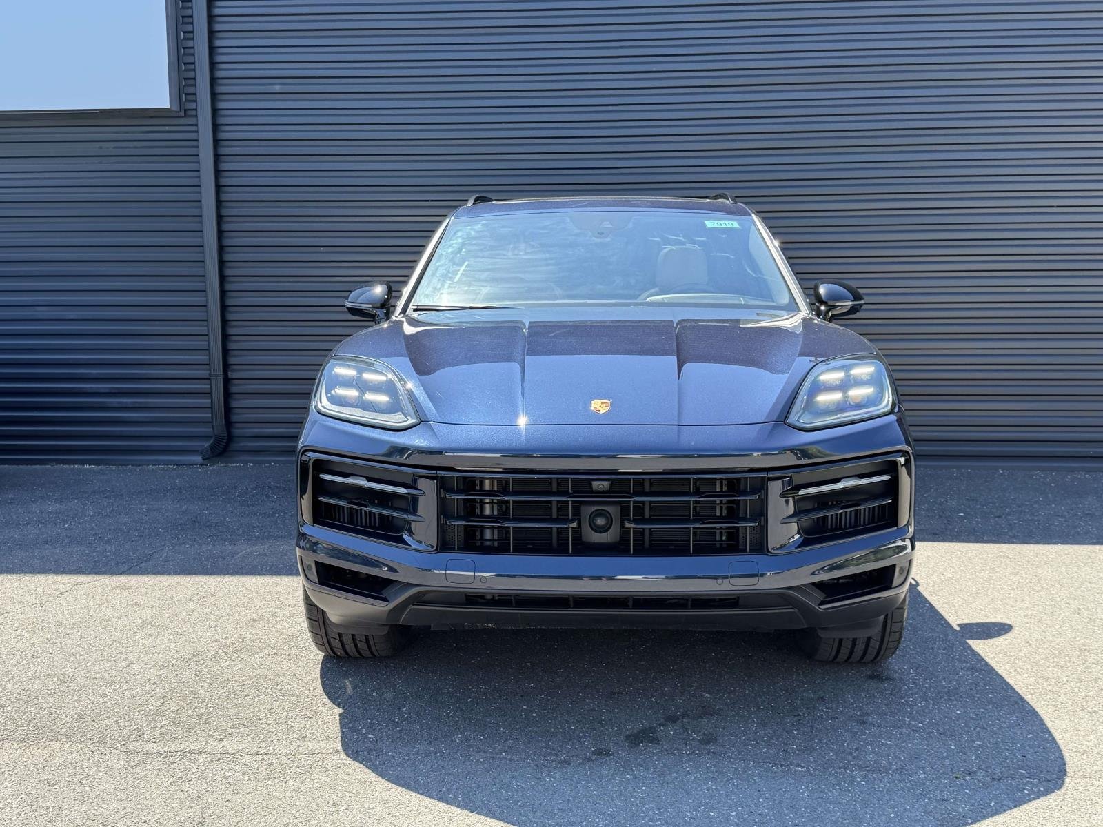 Certified Used 2024  Porsche  image 3