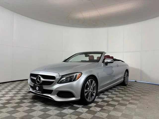 Used 2017 Silver Mercedes-Benz C 300 image 11