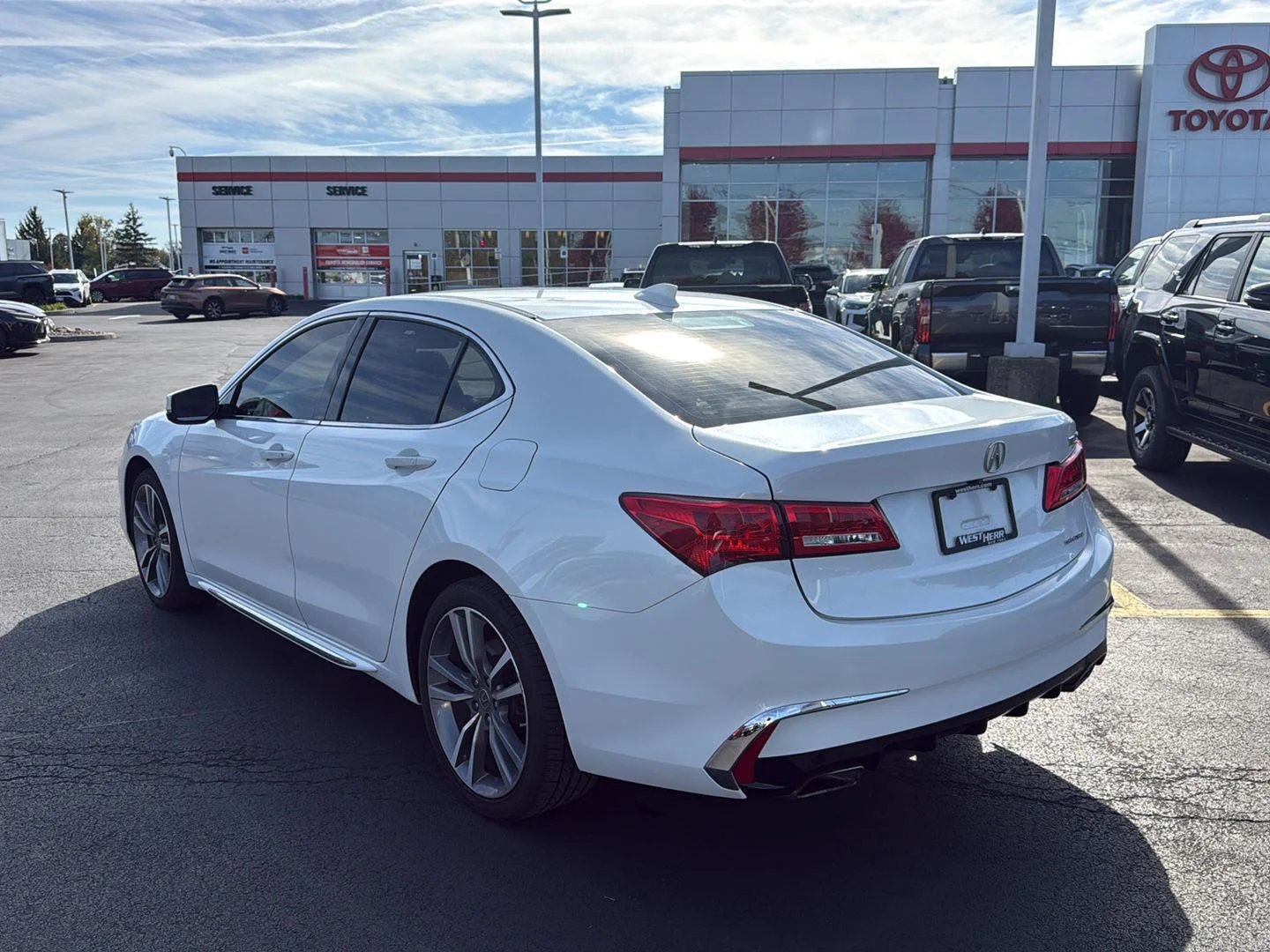 Used 2020 Platinum White Pearl Acura SH-AWD V6 w/Tech image 5