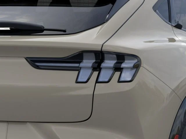 New 2026 Desert Sand Ford Premium image 21