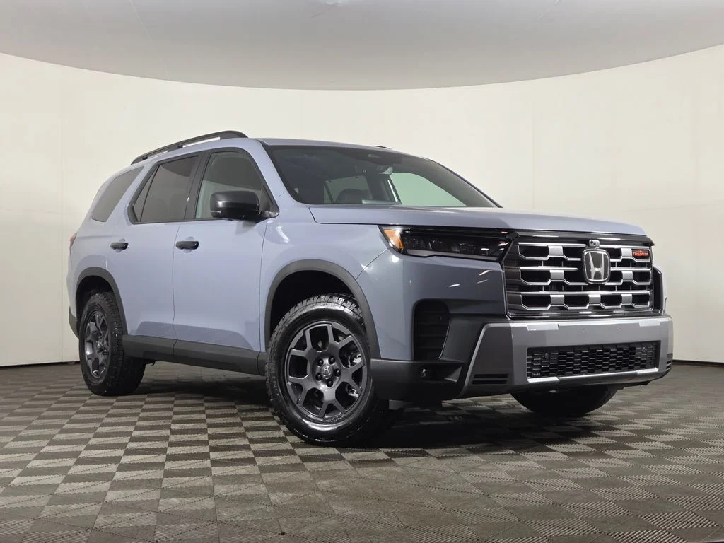New 2026 Gray Pearl Honda TrailSport image 2