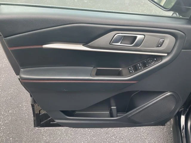 2025 Ford Explorer ST-LINE - Photo 19