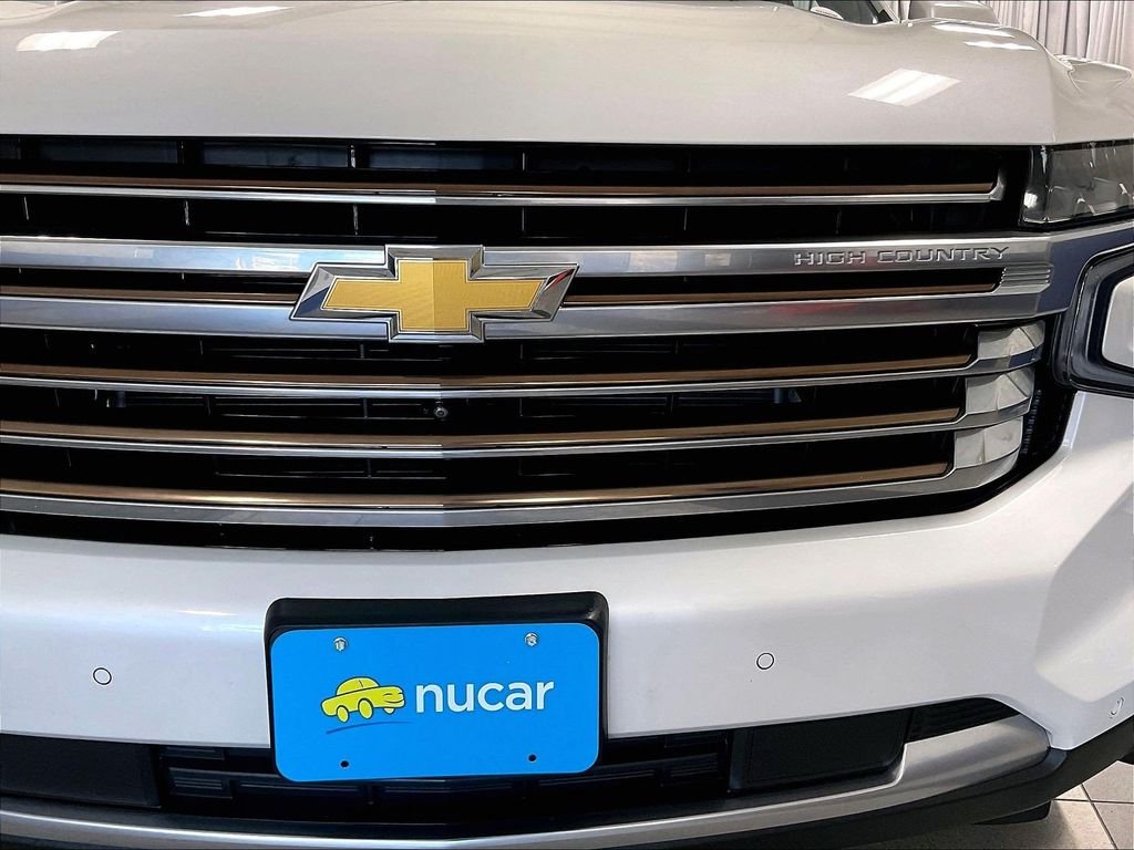 Used 2024 Beige Chevrolet High Country image 33