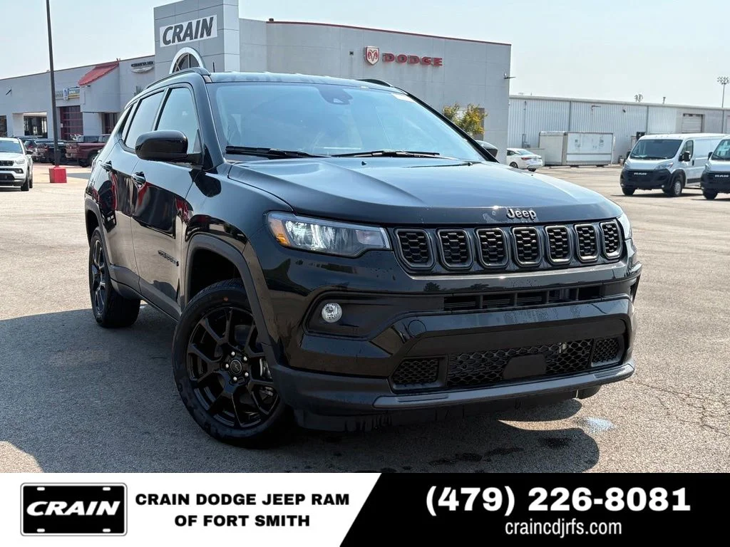New 2026 Diamond Black Crystal Pearl-Coat Exterior Paint Jeep Latitude image 1