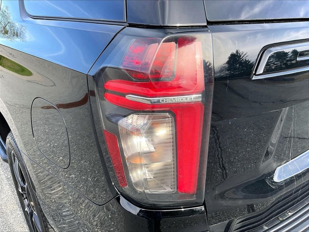 Used 2023 Black Chevrolet RST image 34