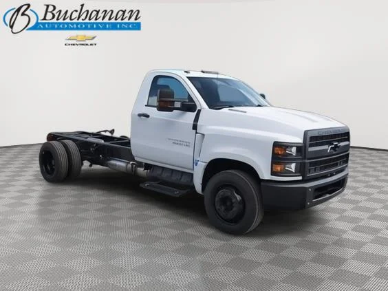 2024 Chevrolet Silverado 4500 Medium Duty Chassis Cab