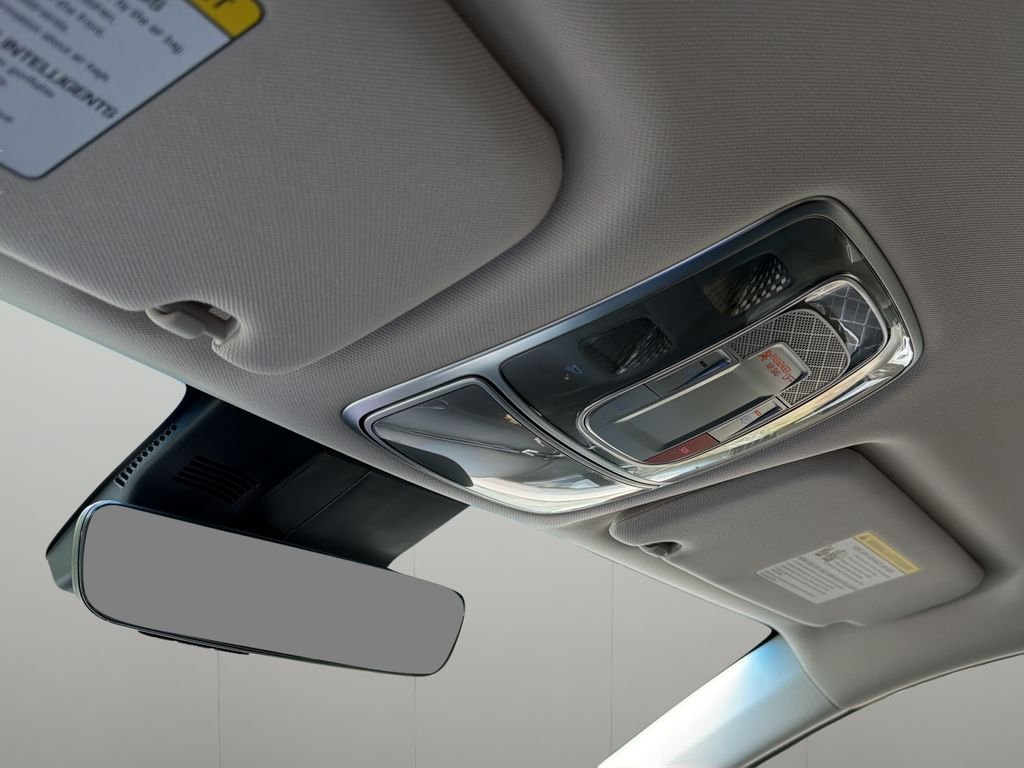 2026 GENESIS GV70 Standard - Photo 31