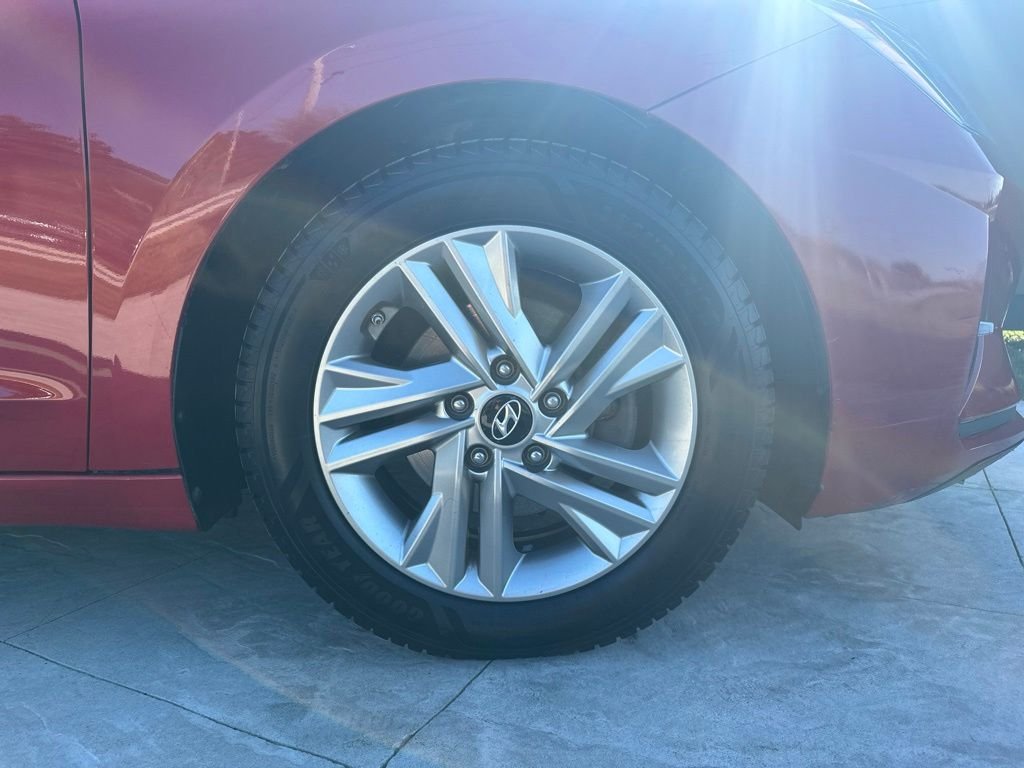 2019 Hyundai Elantra Value Edition - Photo 6
