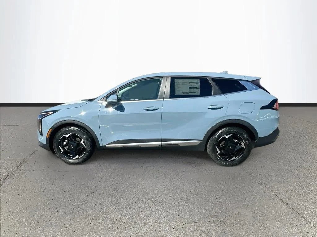 New 2027 Heritage Blue Kia EX image 4