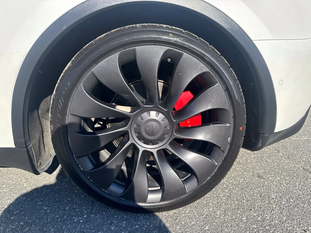 Used 2022 White Tesla Performance image 33