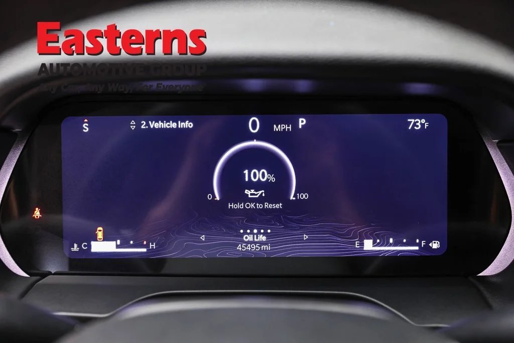 Used 2023 Black Jeep Altitude image 18