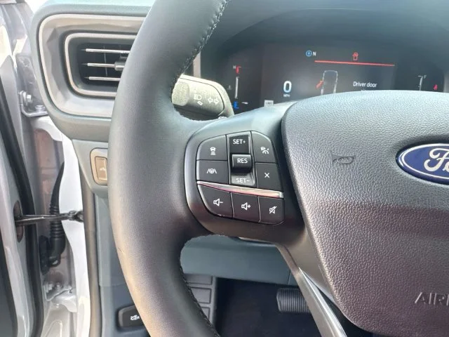 New 2026 Space White Metallic Ford Lariat® image 25