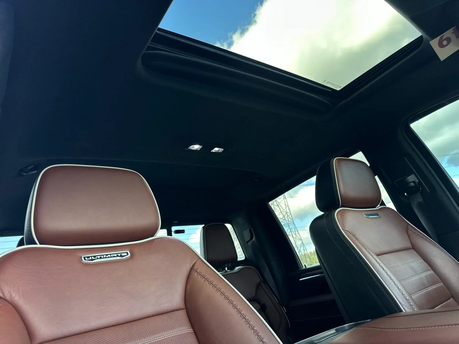Used 2024 White Frost GMC Denali Ultimate image 15