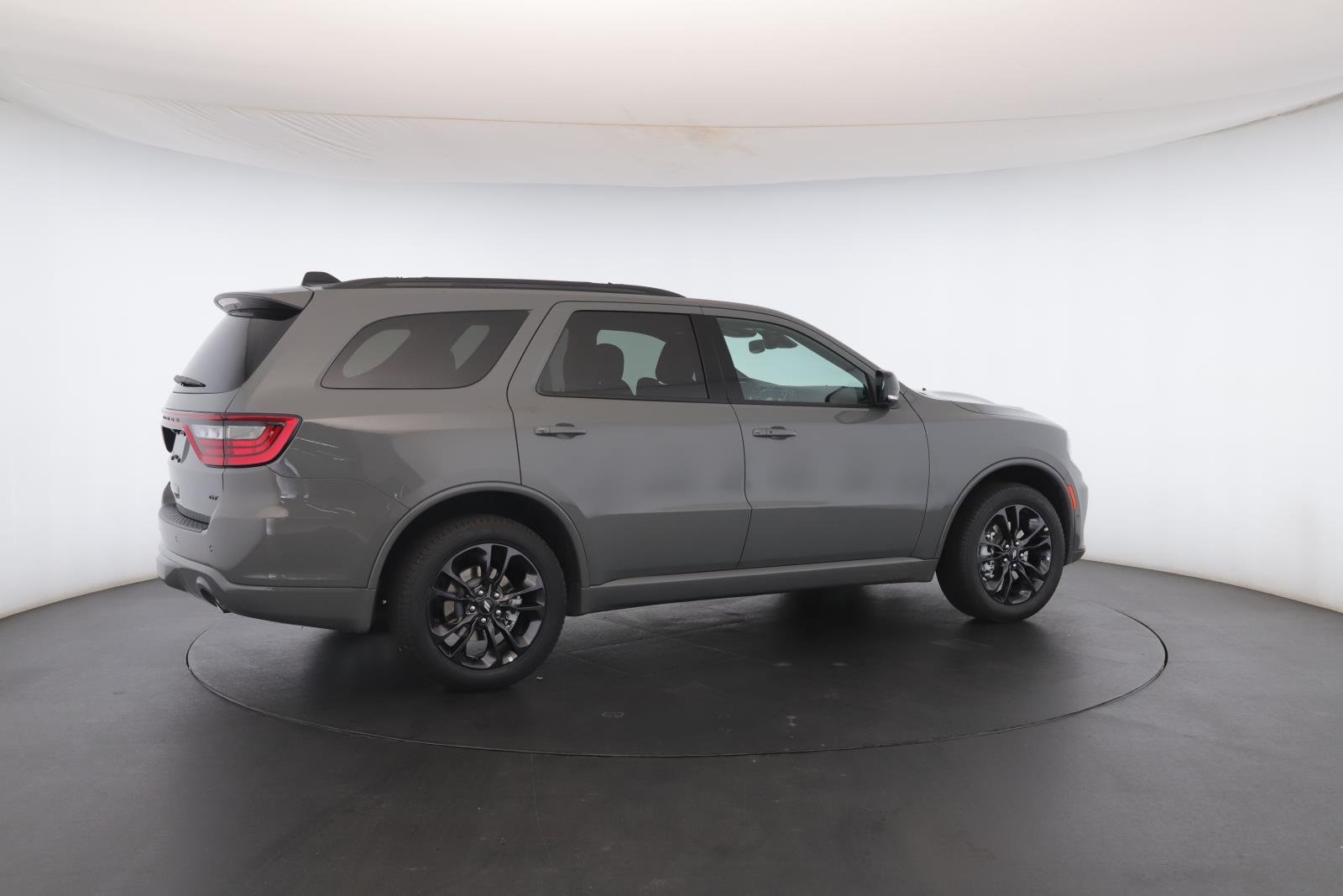 New 2026 Destroyer Gray Clear-Coat Exterior Paint Dodge GT Plus AWD image 29