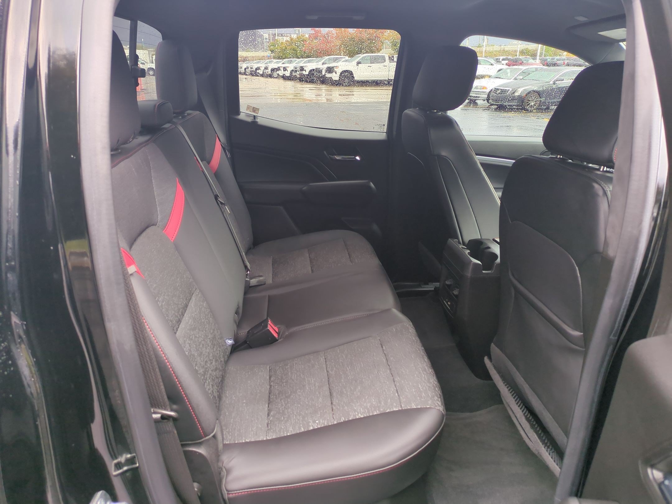 2023 Chevrolet Colorado Z71 - Photo 28