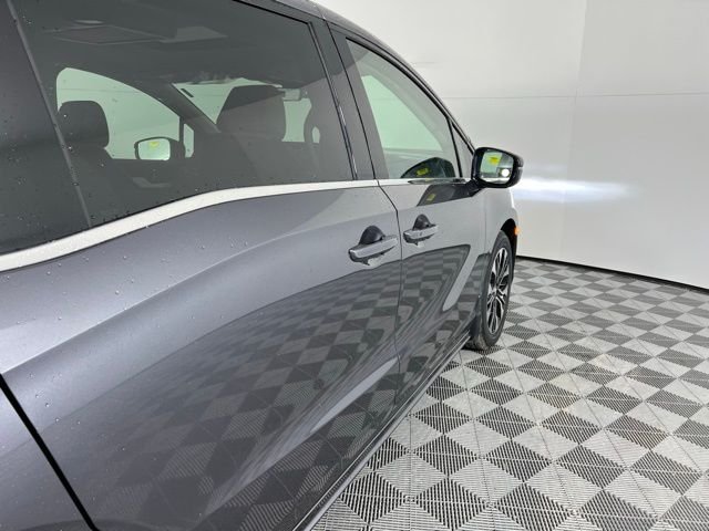 2026 Honda Odyssey Elite - Photo 6