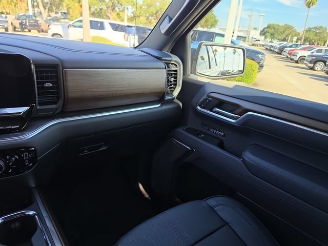 2026 Chevrolet Silverado 1500 High Country - Photo 10