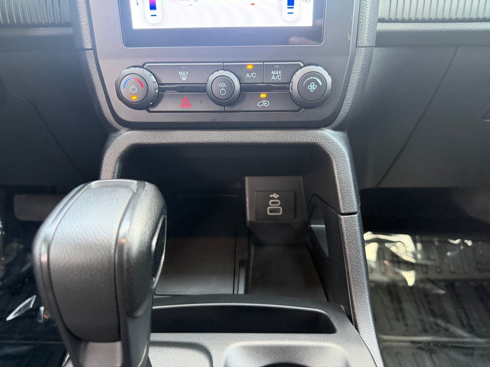 Certified Used 2024 Oxford White Ford XL image 22