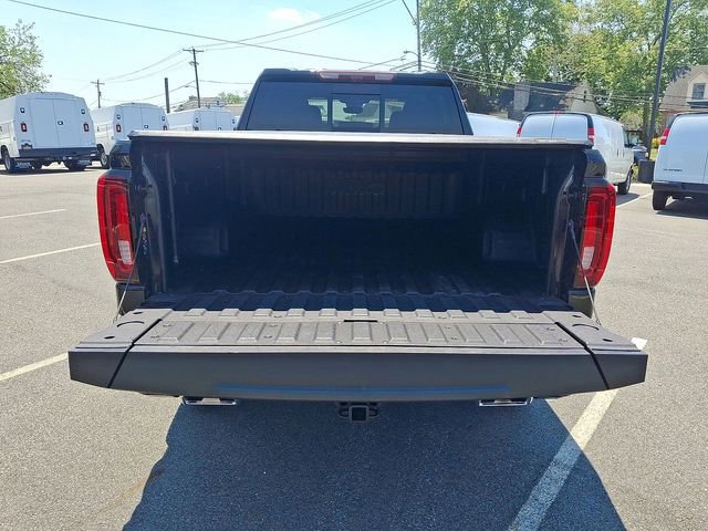 Used 2025 Onyx Black GMC AT4 image 32