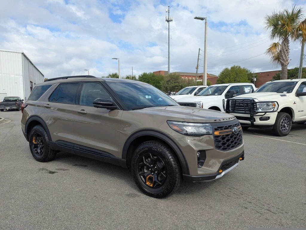 New 2026 Marsh Gray Ford Tremor image 2