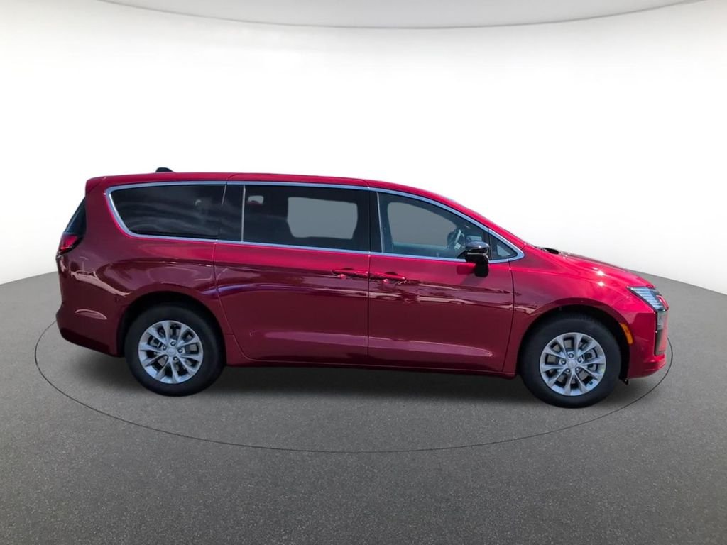 New 2027 Red Hot Pearl-Coat Exterior Paint Chrysler  image 3