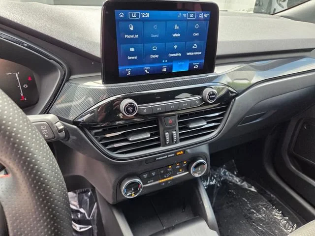 2025 Ford Escape ST-Line - Photo 22