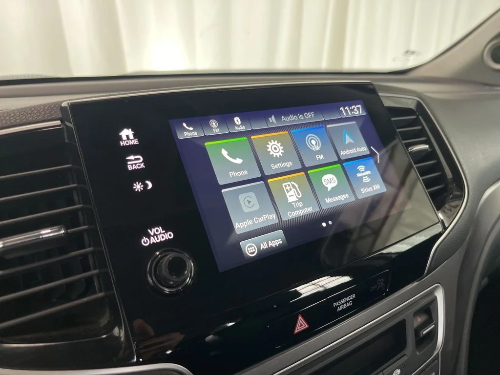 Used 2022 White Honda EX-L image 12