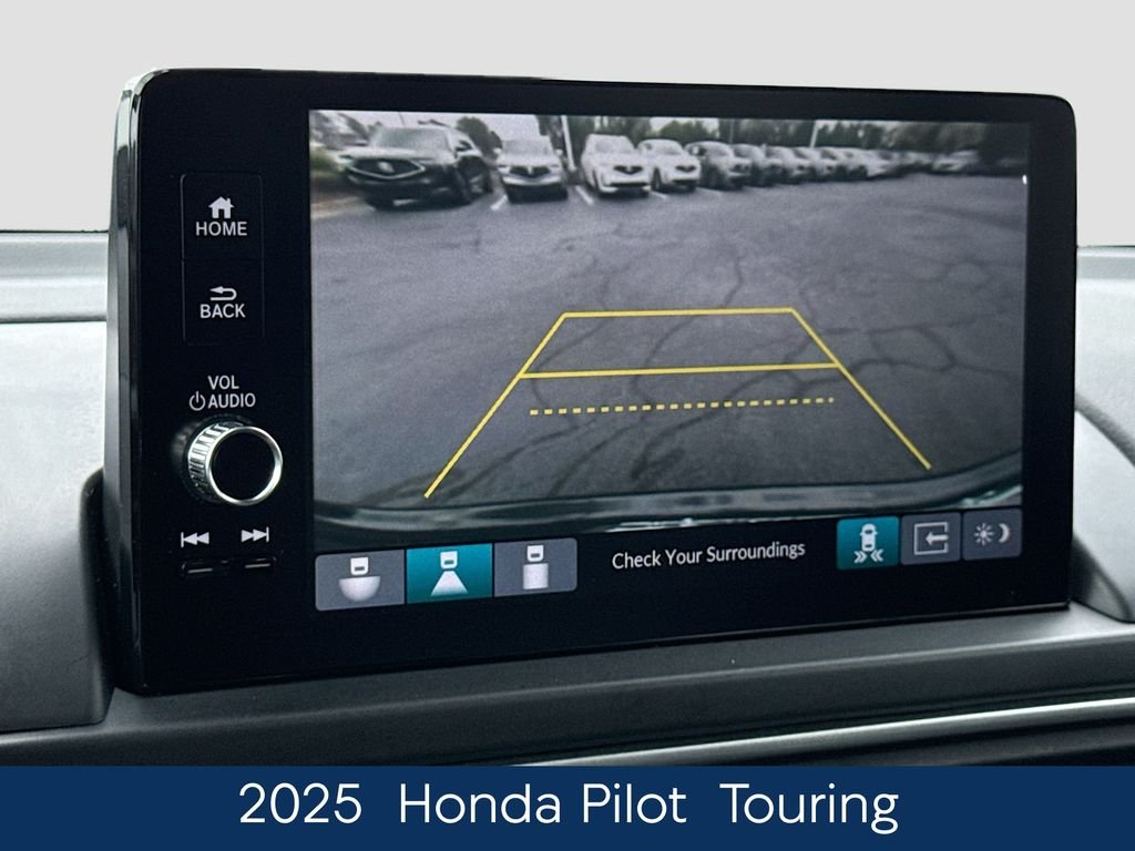Used 2025  Honda Touring image 31
