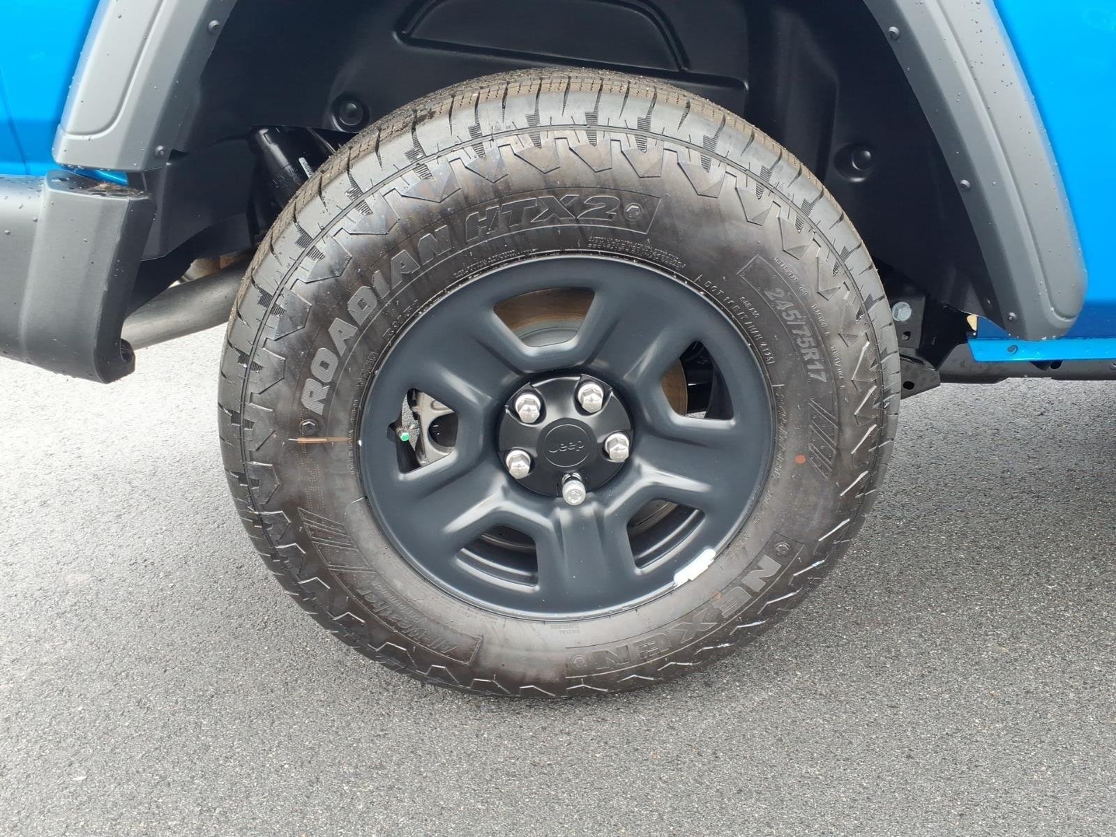 New 2026 Hydro Blue Pearl-Coat Exterior Paint Jeep Sport image 25