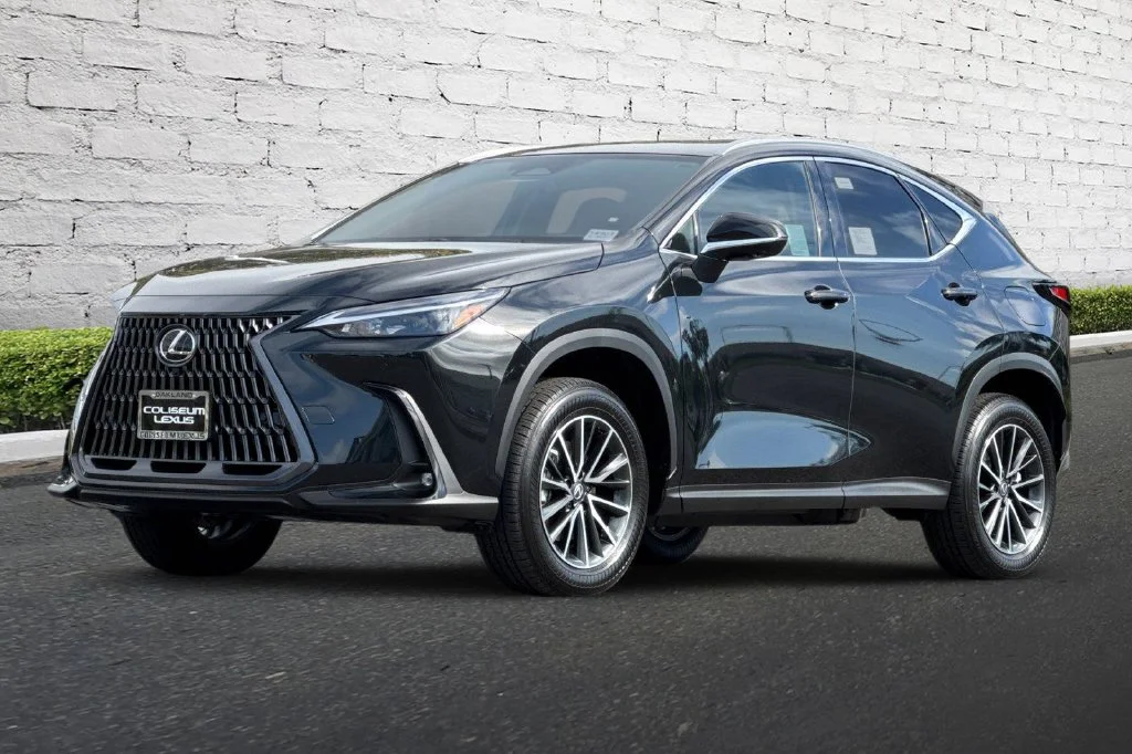 2026 Lexus NX 450h+ Premium - Photo 8