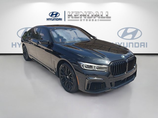 2021 BMW 7 Series M760i xDrive