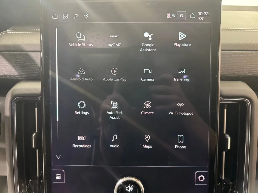 New 2026 Onyx Black GMC AT4 Ultimate image 17