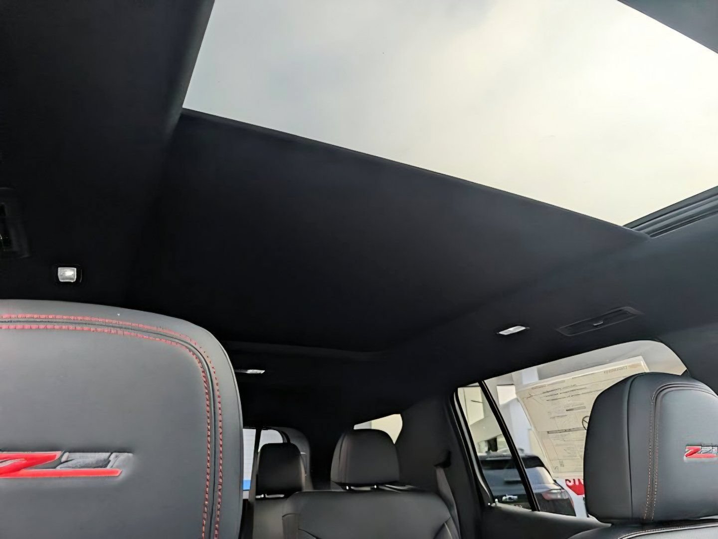 2026 Chevrolet Traverse Z71 - Photo 12
