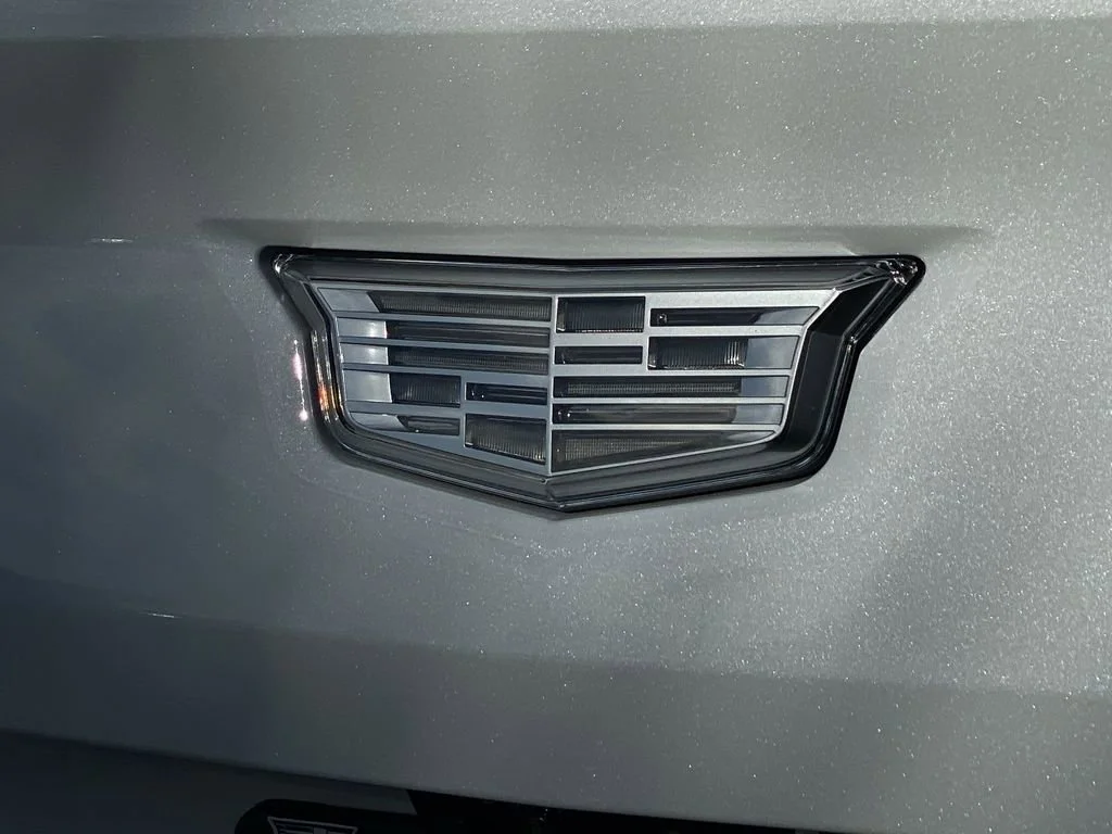 2026 Cadillac Escalade IQL Sport - Photo 43