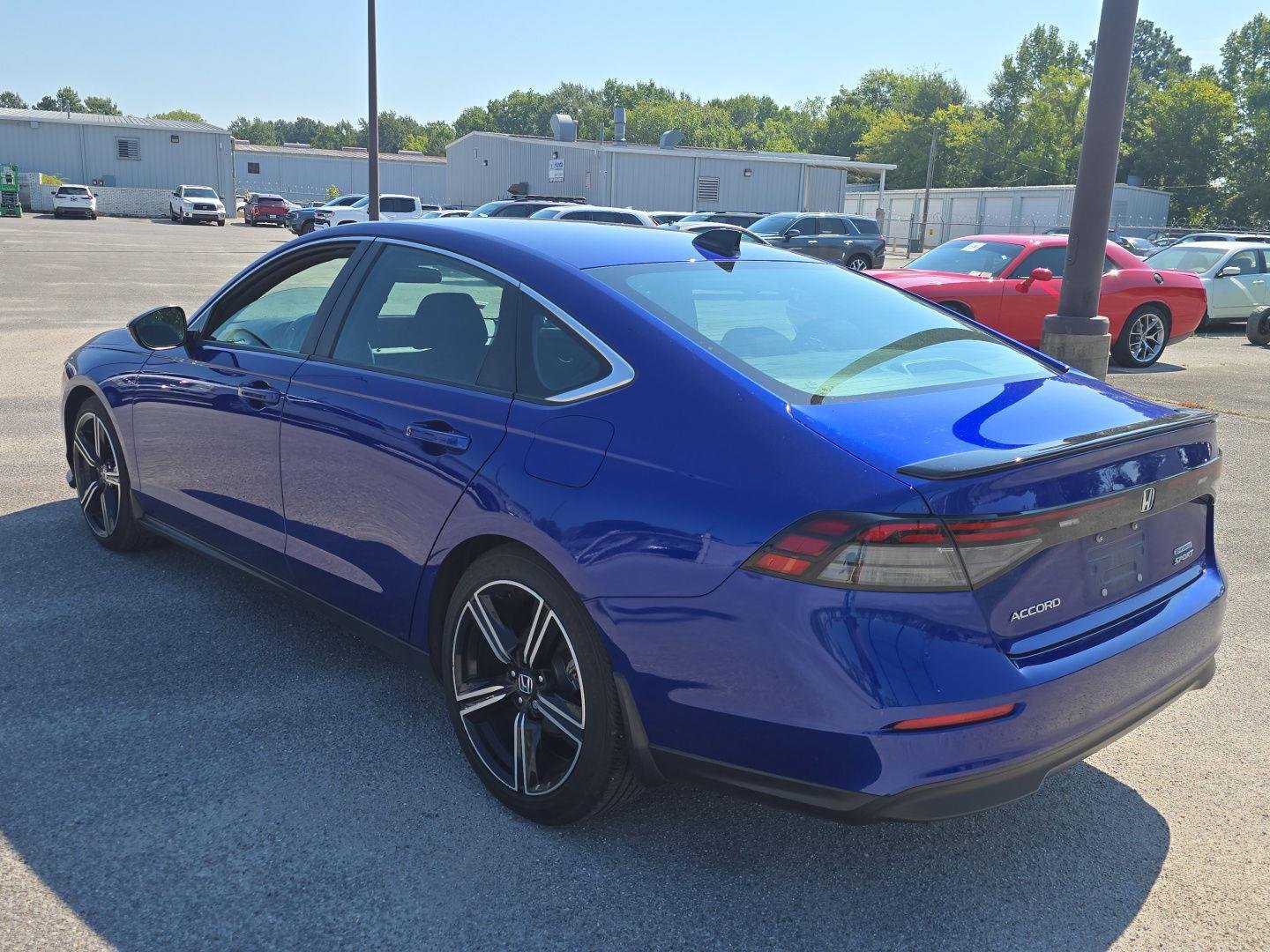 Used 2023 Still Night Pearl Honda Sport image 5