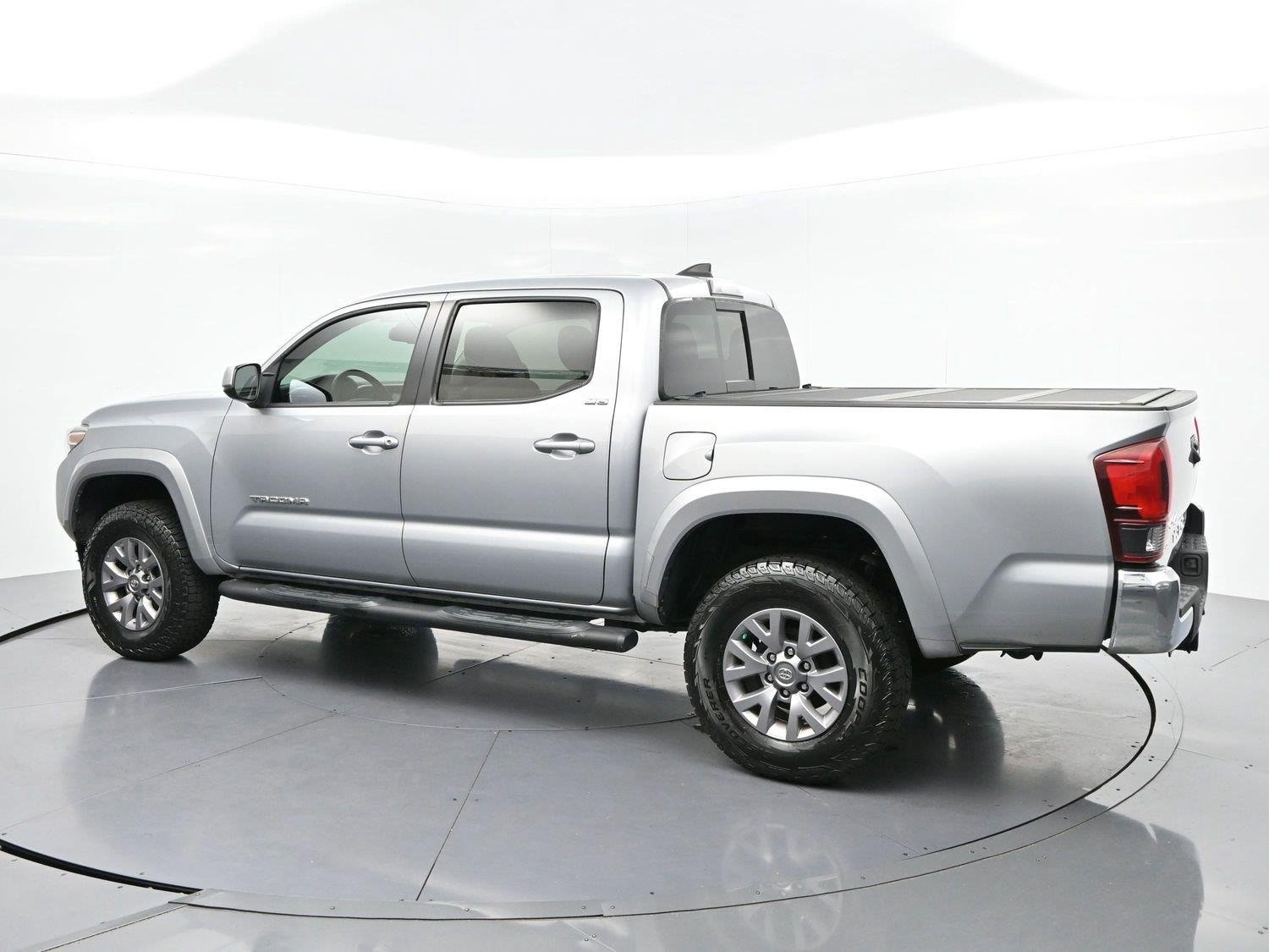 Used 2019 Silver Sky Metallic Toyota SR image 5