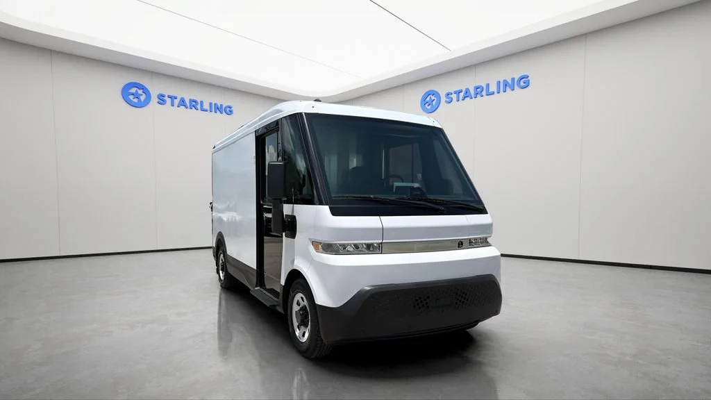 Used 2024 Oyster White BrightDrop EJY image 15