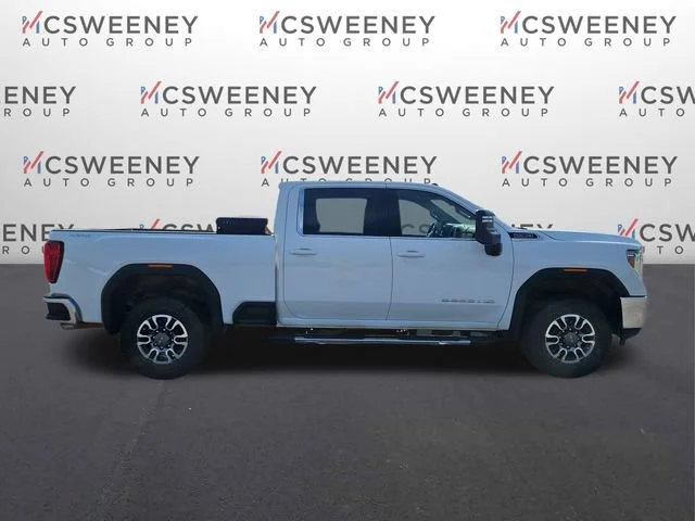 Used 2022 Summit White GMC SLE image 6