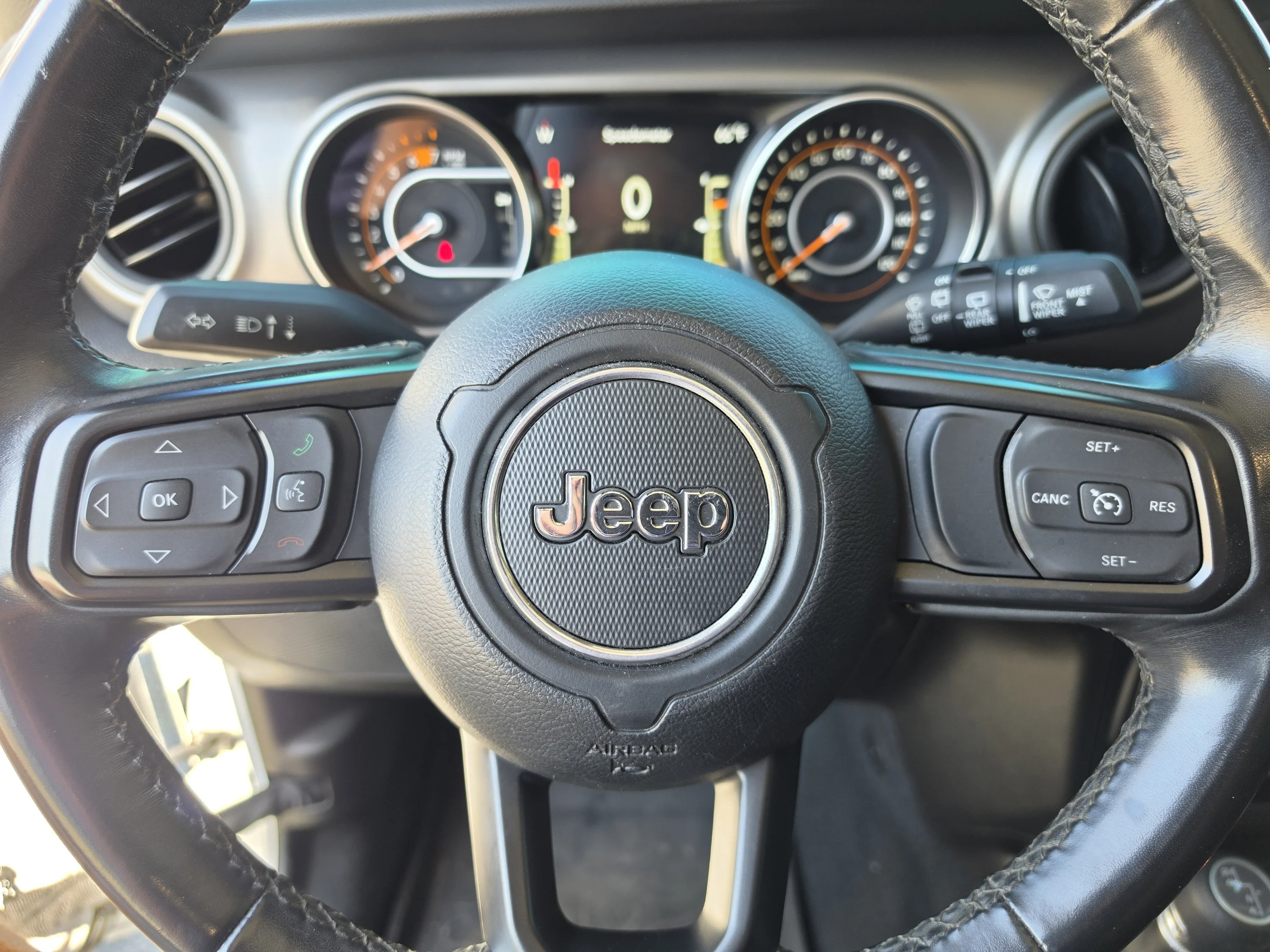 Used 2022 Bright White Clearcoat Jeep Unlimited Sport S image 31