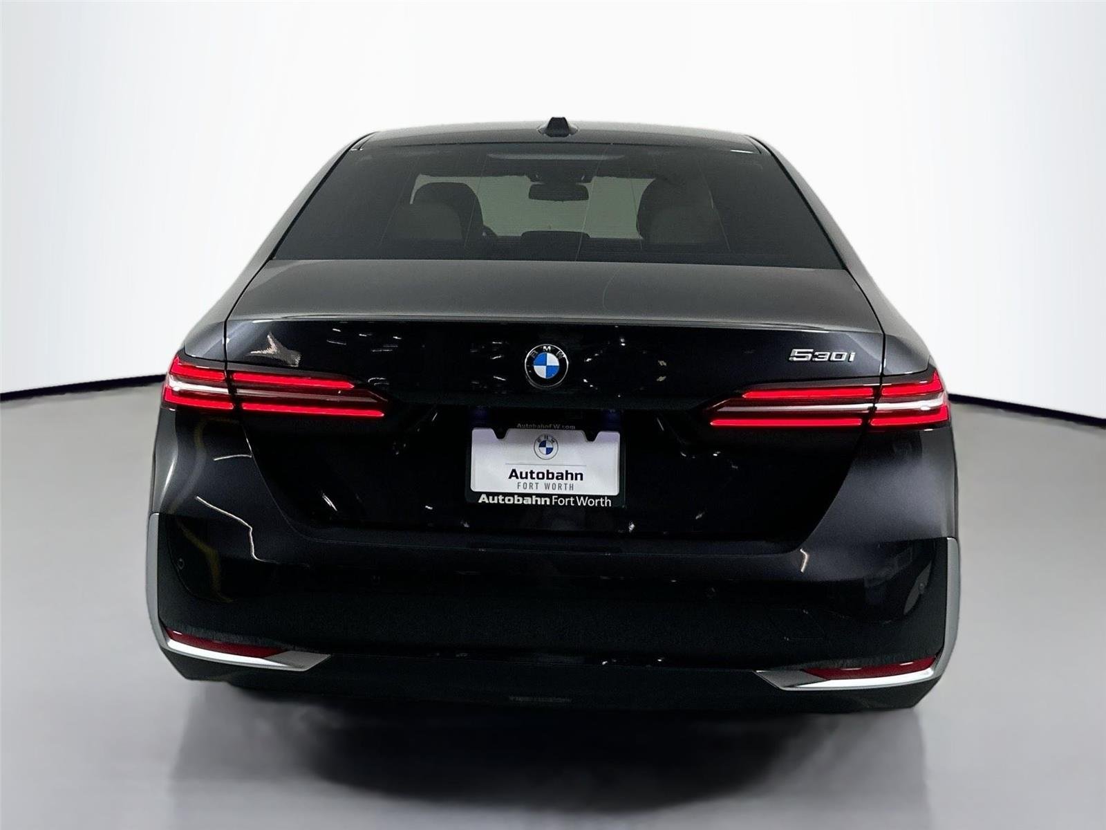 Certified Used 2026 Dark Graphite Metallic BMW 530i image 6